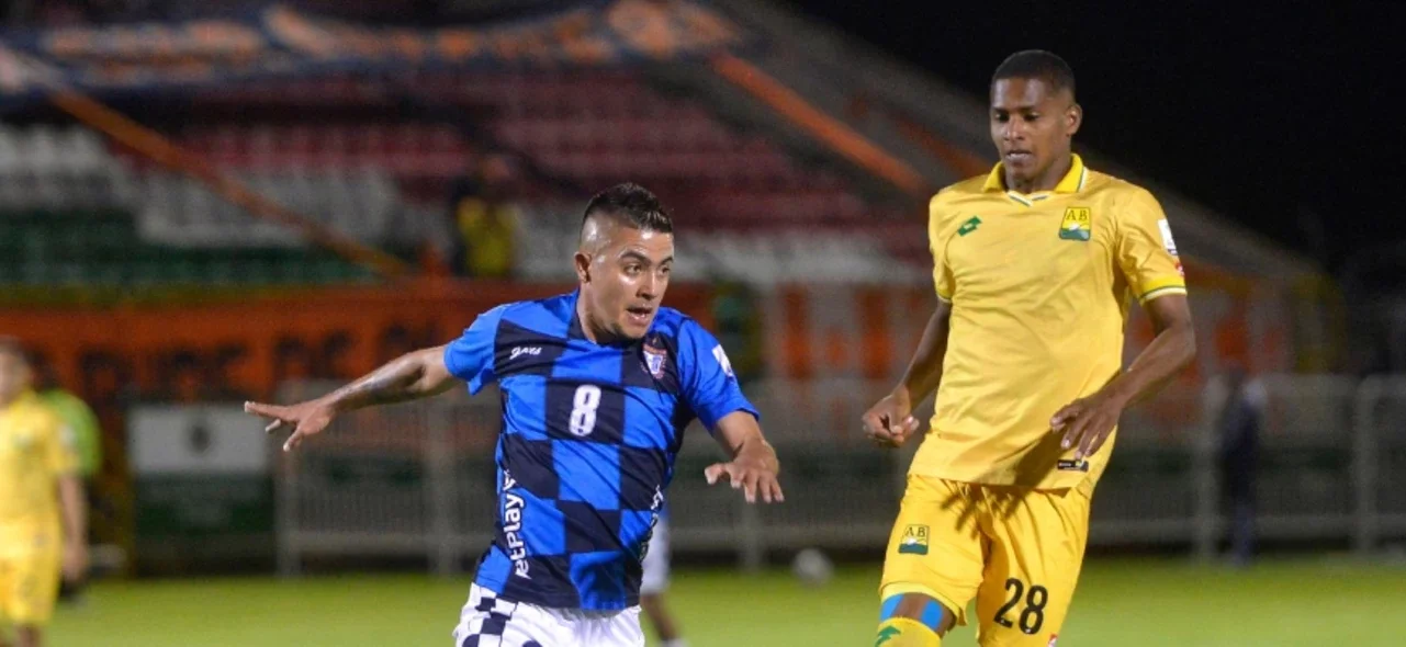 Chicó y Bucaramanga empataron. Foto: VizzorImage / Macgiver Baron