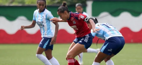 Victoria para Medellín 1-0 sobre Real Santander -VizzorImage / Jaime Moreno