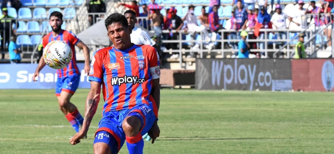 Alexander Mejía dio su versión de los hechos contra Marco Pérez. / Foto: Vizzorimage.