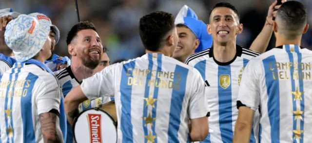 Lionel Messi y Ángel Di María - Foto: AFP
