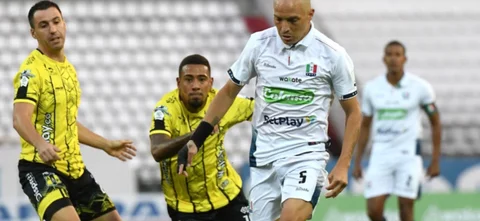 Alianza Petrolera se quedó con los puntos Once Caldas. / Foto: Vizzorimage.