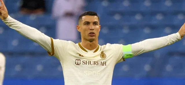 Cristiano Ronaldo y la verdad con el presidente de Al-Nassr. / Foto: AFP.