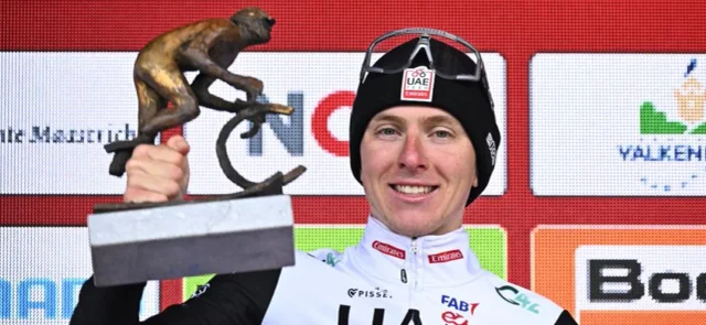 Tadej Pogacar se impuso en solitario en la Amstel Gold Race / AFP