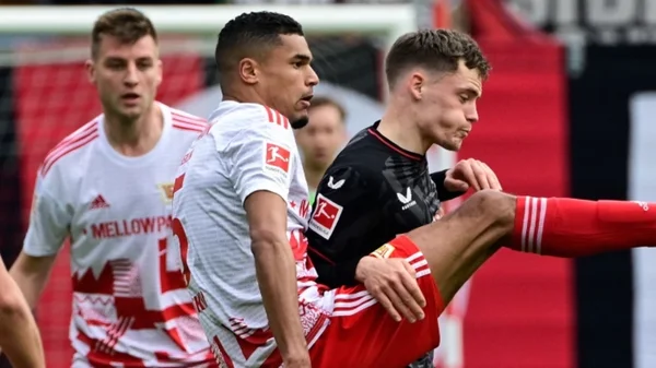 Unión Berlín perdió la posibilidad de estar cerca a BVB