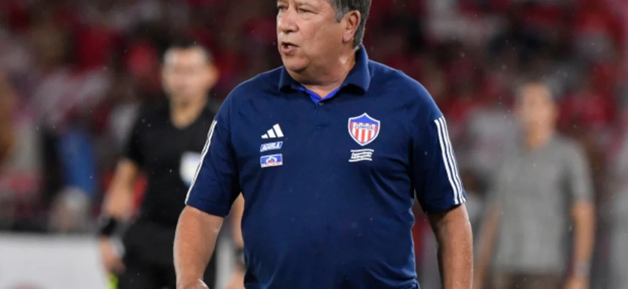 Hernán Darío 'Bolillo' Gómez en Junior. / Foto: Vizzorimage.