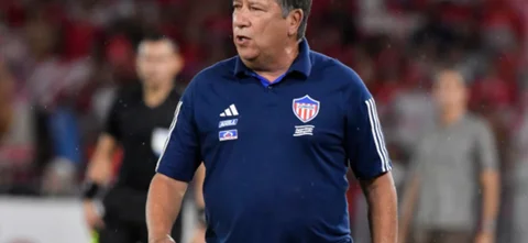 Hernán Darío 'Bolillo' Gómez en Junior. / Foto: Vizzorimage.