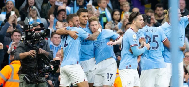 Manchester City se impuso 4-1 en casa a Arsenal / AFP