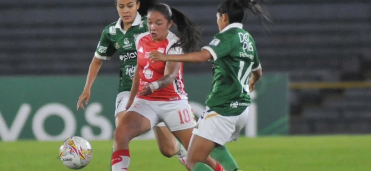 Con penal para lado y lado y no se pudo salir de la paridad - VizzorImage / Luis Ramirez