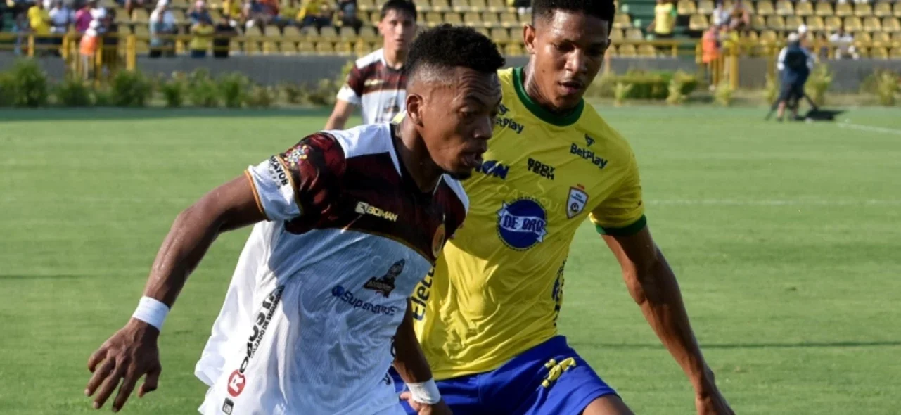 Paridad en el clásico Cartagena vs. Cúcuta - VizzorImage / Javier Garcia