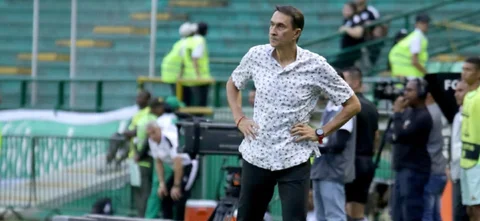 Alexandre Guimaraes, técnico de América/ Vizzorimage