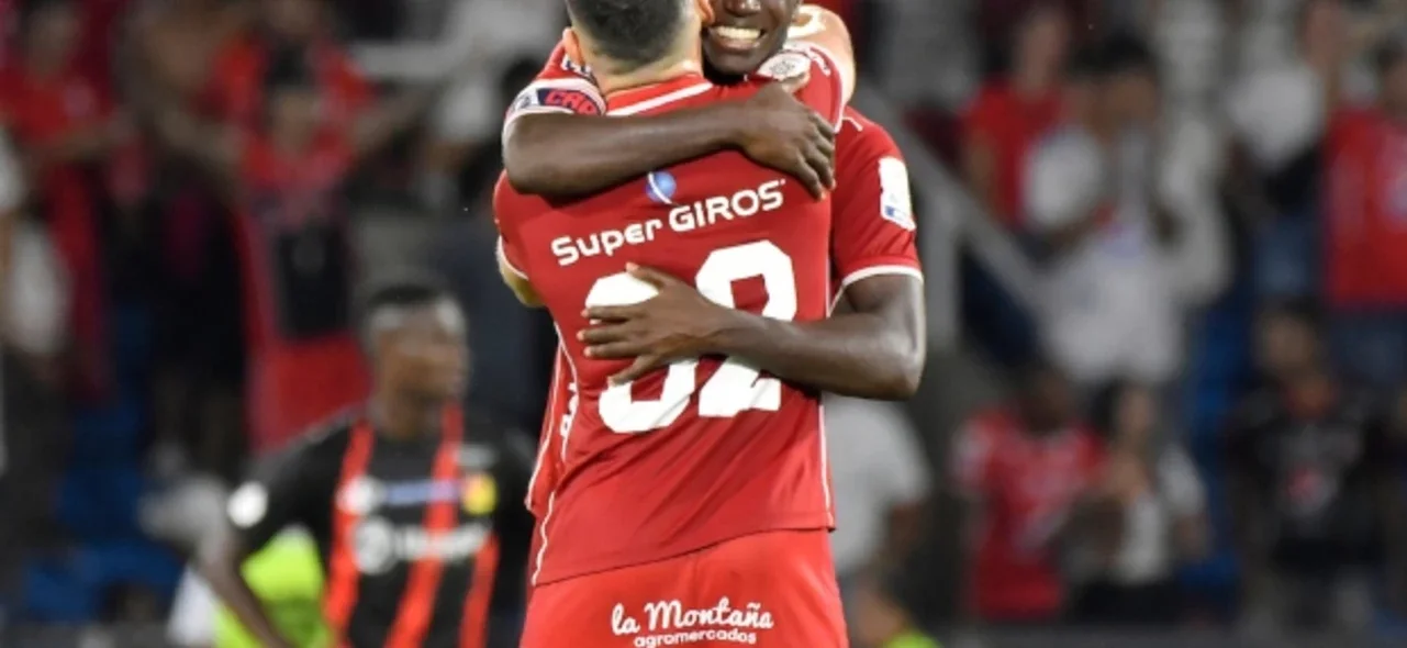 América de Cali se quedó con el triunfo ante Pereira en los últimos minutos. / Foto: Vizzorimage.