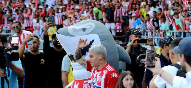 ¿Junior, culpable? Médico habló sobre lesión de Quintero | Foto: VizzorImage / Jairo Cassiani