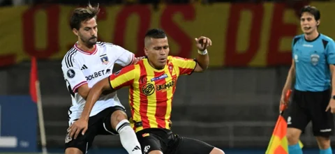 Pereira perdió con Colo Colo. Foto: AFP