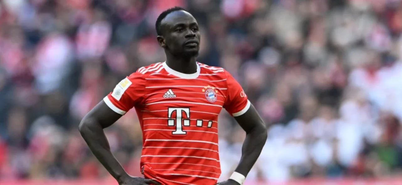 Sadio Mané agredió a su compañero Leroy Sané / AFP