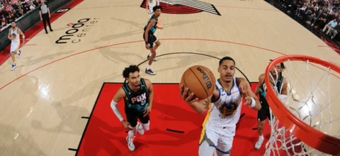 Finalizó la temporada regular de la NBA - AFP