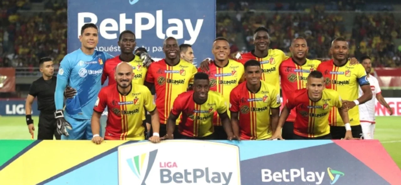 Quintana se puso la capa se héroe ante Medellín. / Foto: Vizzorimage.