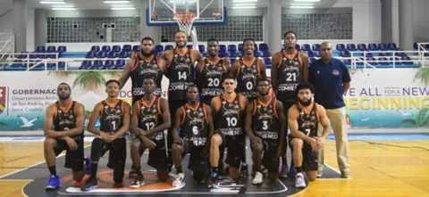 Caribbean Storm sigue liderando el grupo B de la Liga Wplay de baloncesto. / Foto: DPB Colombia.
