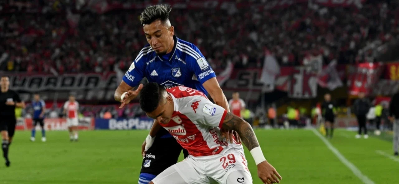 Millonarios recibe a Santa Fe. Foto: VizzorImage / Samuel Norato