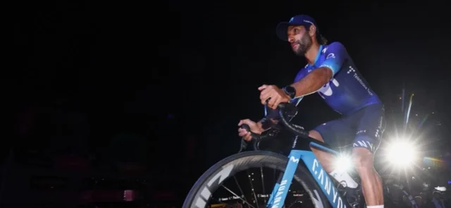 Fernando Gaviria terminó en a casilla 7 en la etapa 2 del Giro. / Foto: AFP.