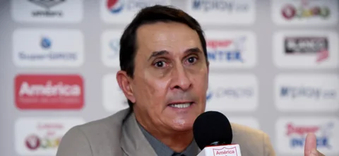 Alexandre Guimaraes - Técnico de América de Cali - Vizzorimage