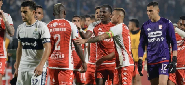 Hugo Rodallega - Foto: VizzorImage/ @fotobaires