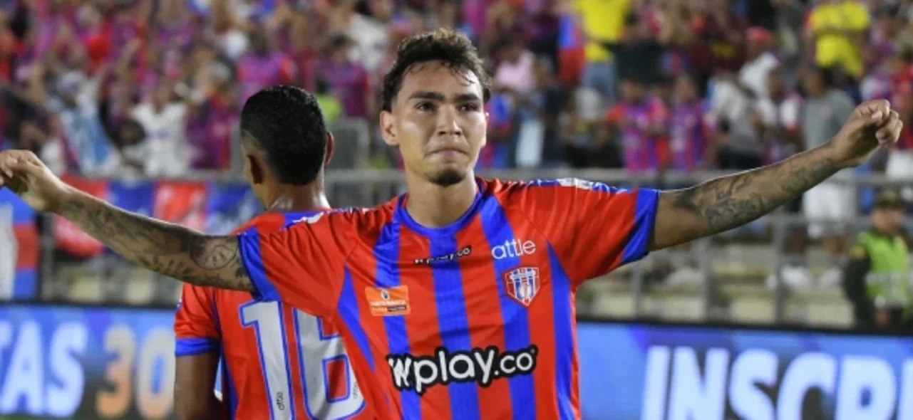 Ricardo 'Caballo' Márquez desperdició una opción de gol. / Foto: Vizzorimage.