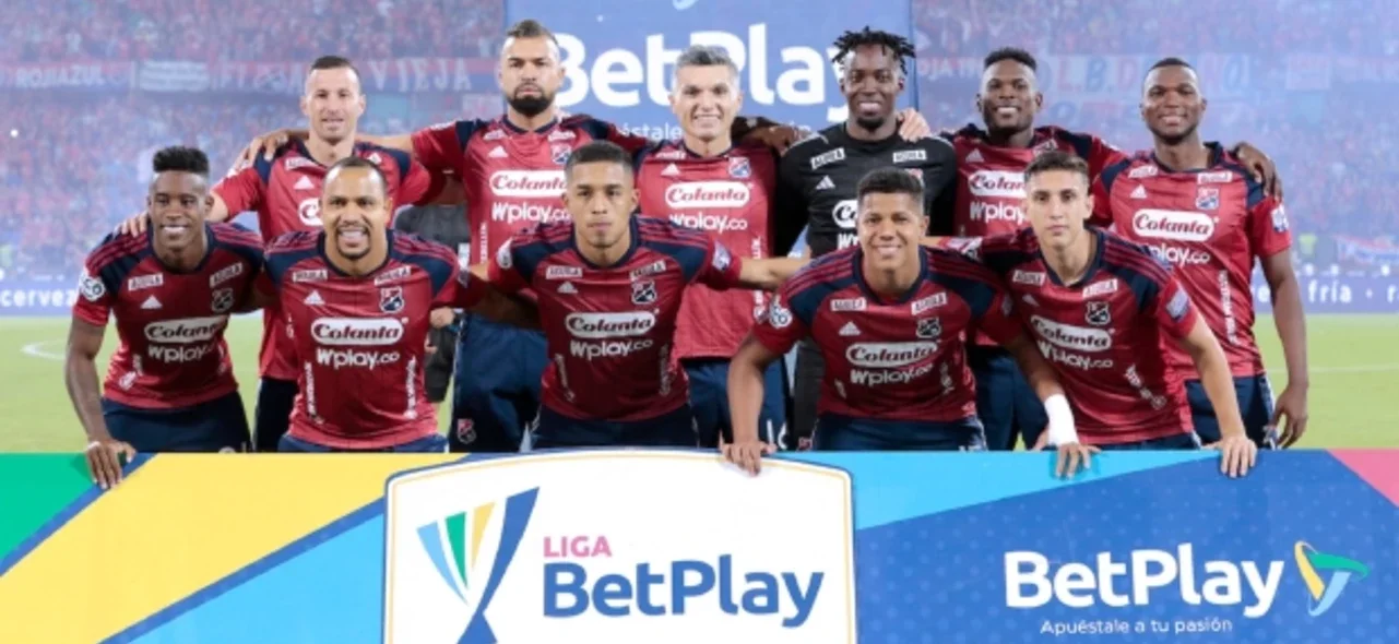 Medellín quiere asegurar los 3 puntos y la clasificación a cuadrangulares. / Foto: Vizzorimage.