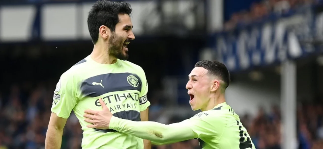 Gündogan y Phil Foden - Foto: @ManCityEs