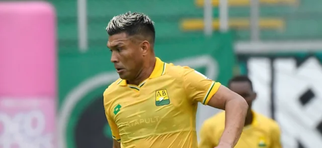 Teófilo Gutiérrez y el hecho que pone en riesgo su contrato con Bucaramanga. / Foto: Vizzorimage.