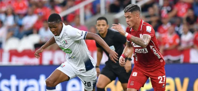 América y Once Caldas se enfrentaron este domingo | Foto: VizzorImage / Nelson Rios
