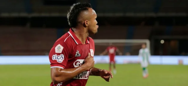 América recibe a Once Caldas | Foto: VizzorImage / Donaldo Zuluaga