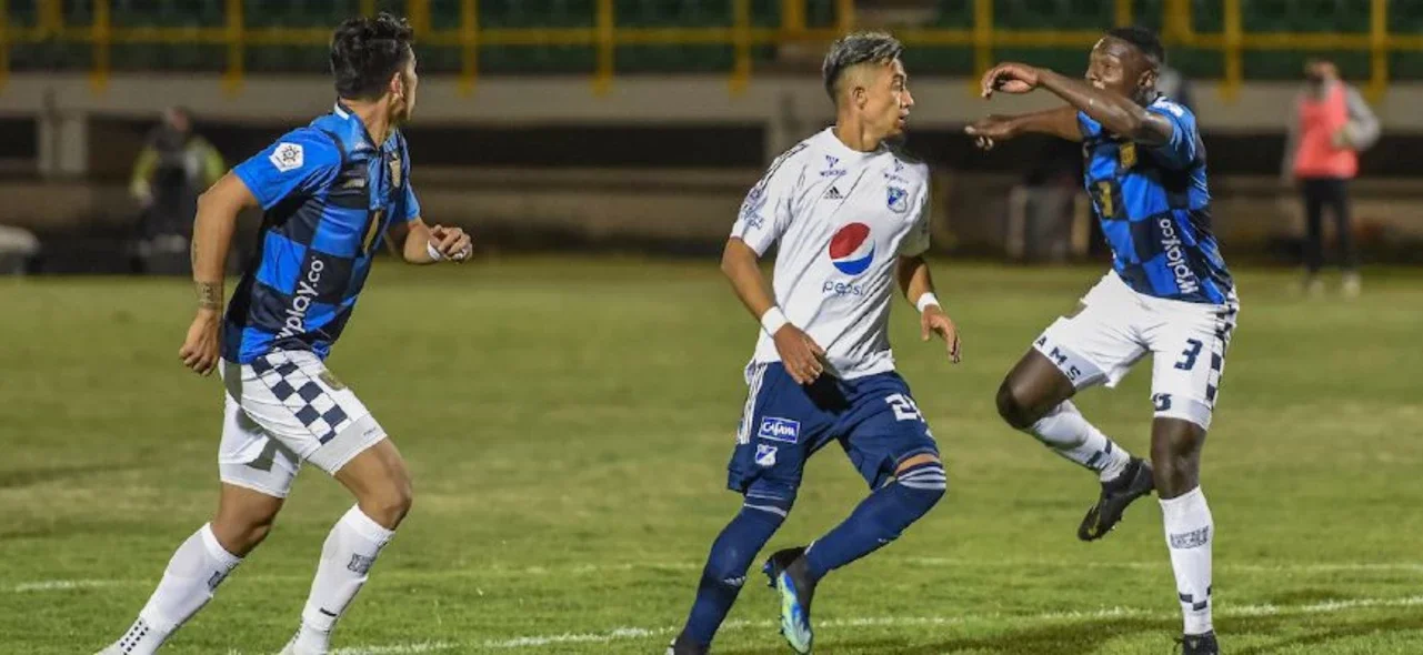 Boyacá Chicó busca asegurar su lugar en los cuadrangulares | Foto: VizzorImage / Macgiver Baron