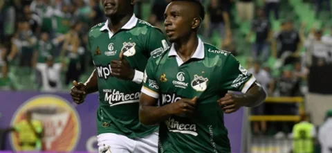 Cali recibe a Boyacá Chicó en la fecha 20. / Foto: VizzorImage - Gabriel Aponte