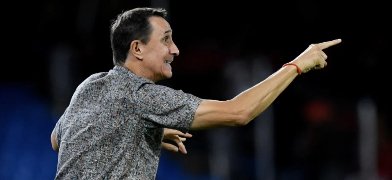 Photos: VizzorImage / Nelson Rios