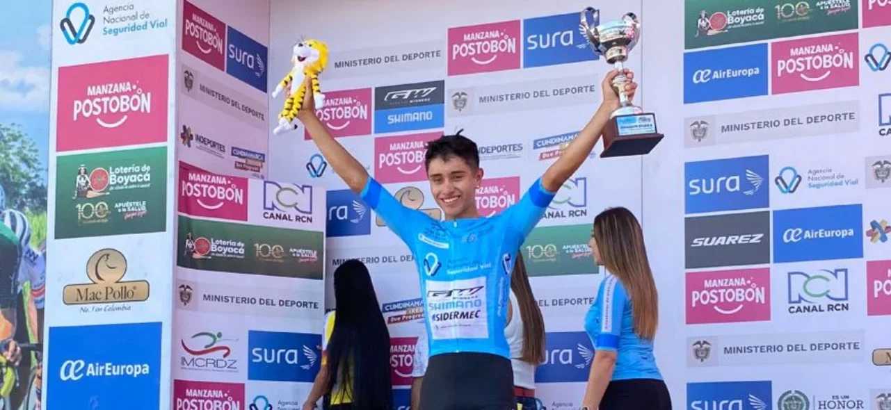 Jeferson Ruiz ganó la etapa 4 de la Vuelta a la Juventud | Foto: @OlimpicoCol