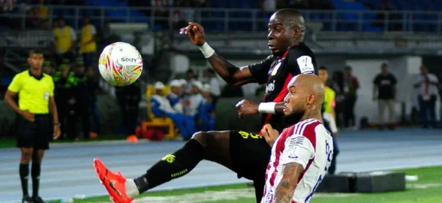 Junior y Deportivo Pereira no encontraron el gol | Foto: VizzorImage / Jesús Rico