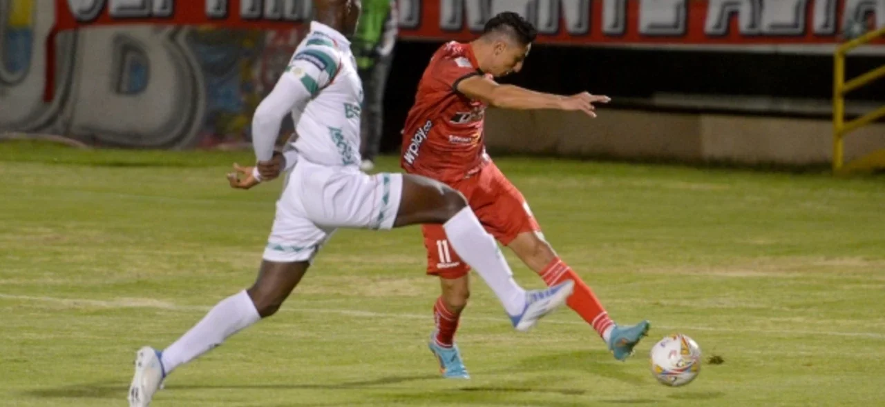 Patriotas se acercó al gol | Foto: VizzorImage / Macgiver Baron