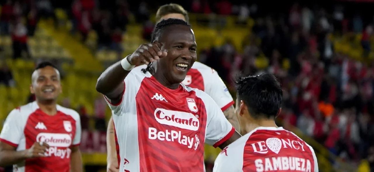 Santa Fe busca sellar su clasificación | Foto: VizzorImage / Andres Rot