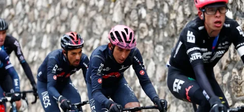 Egan Bernal y Daniel Felipe Martínez en el próximo Criterium de Dauphiné. / Foto: AFP.
