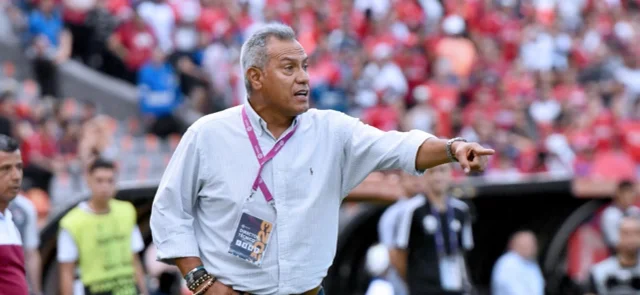 Hernán Torres. Foto: VizzorImage / Luis Benavides