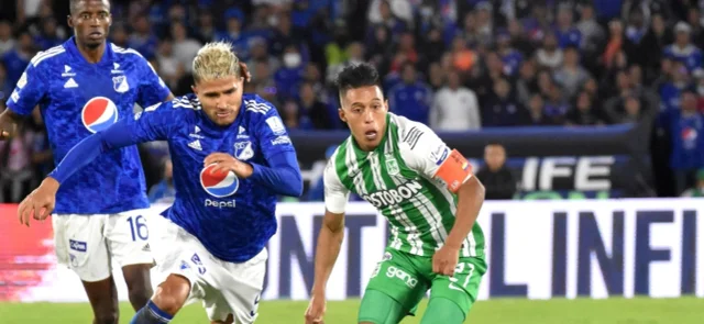 Larry Vásquez y Sebastián Gómez - Foto: VizzorImage