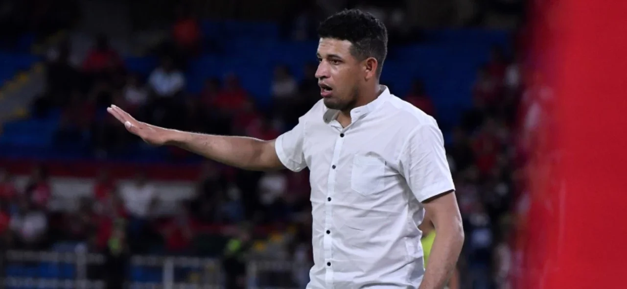 Omar Ramírez -técnico Independiente Santa Fe -VizzorImage / Gabriel Aponte