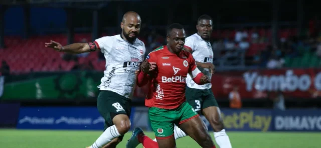 Cortuluá y Patriotas empataron. Foto: VizzorImage / Samir Rojas