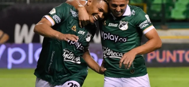 Teófilo Gutiérrez y Agustín Vuletich - Foto: VizzorImage/ Gabriel Aponte