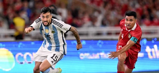 Argentina cerró su jornada de amistosos con triunfo ante Indonesia. / Foto: AFP.