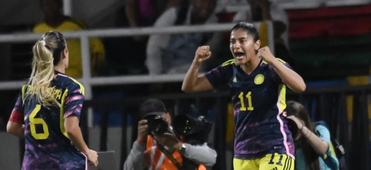 Catalina Usme, jugadora de la selección Colombia Femenina. / Foto: VizzorImage - Luis Ramírez