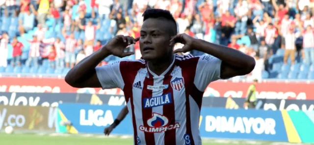 Esto fue lo que dijo Luis Sandoval sobre volver a jugar con Junior. / Foto: Vizzorimage.