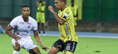 Deportivo Pasto perdió en Barrancabermeja y queda al borde de la eliminación - VizzorImage / Jose D. Martinez