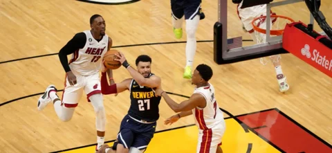 Triunfo de Denver para poner la serie 3-1 - AFP