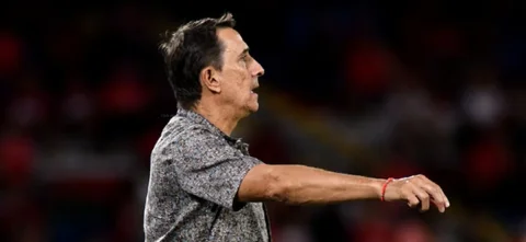 Alexandre Guimaraes, técnico de América. / Foto: VizzorImage - Luis Ramírez